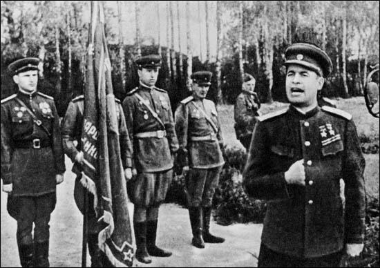 Черняховский И.Д.