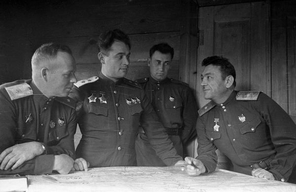 Черняховский И.Д.