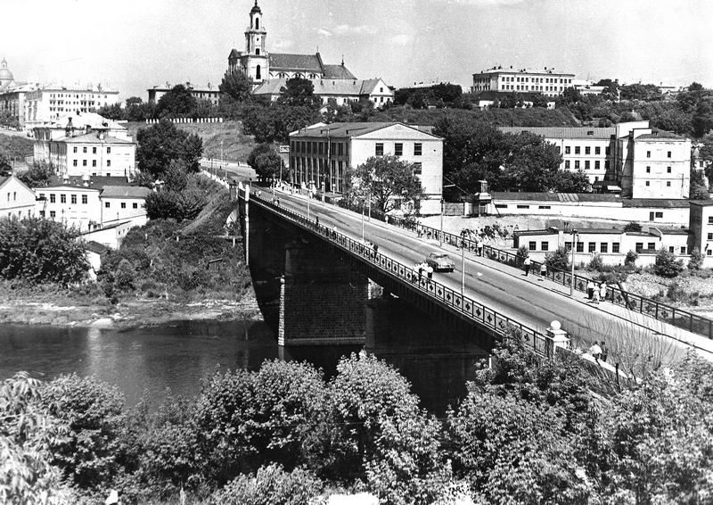 улица Мостовая