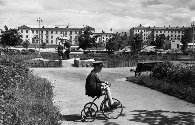 Ул. Карла Маркса, дом №1. Дворец Стефана Батория XVI в.