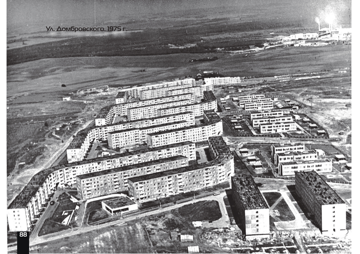 улица Домбровского