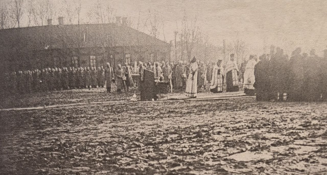 Ул. Красноармейская. Церковь 102-го пехотного Вятского полка в честь святителя Николая Чудотворца (утраченное)
