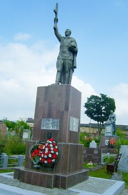 Ул. Антонова. Кладбище (1792) православное и католическое